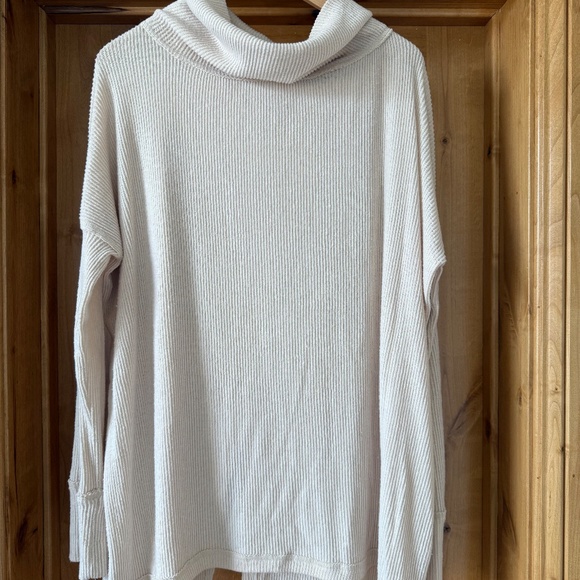 Free People Juicy Long Sleeve - Picture 2 of 4